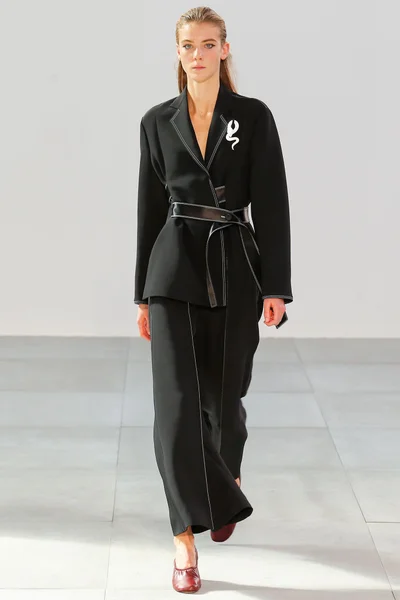 Look 34